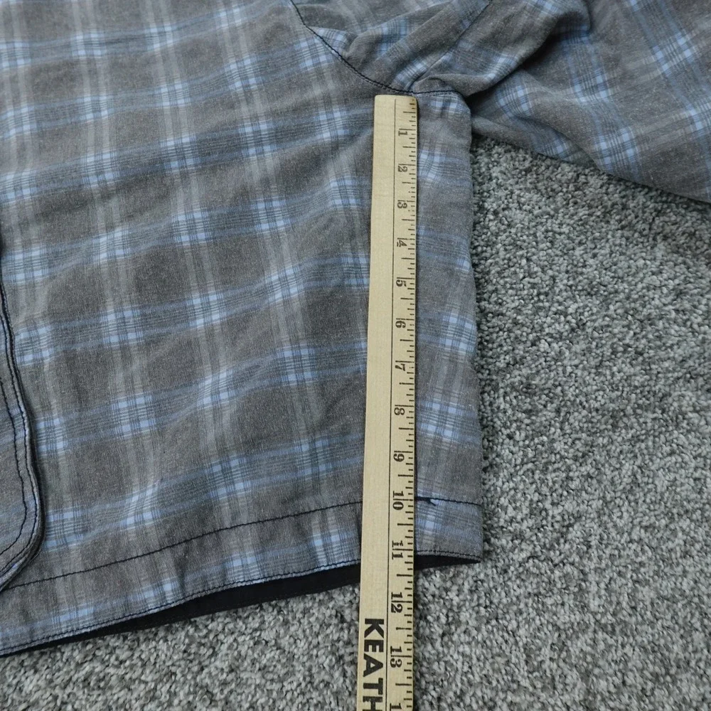 Tommy Bahama Shorts Mens 40 Gray Plaid Cargo Utility Relax Summer Casual Beach